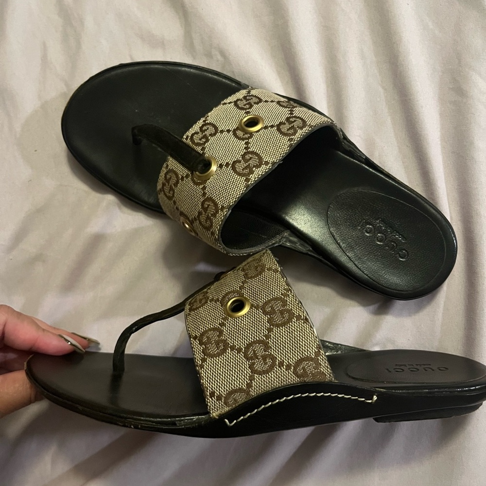 Gucci Brown and Gold Sandals authentic - Picture 4 of 6